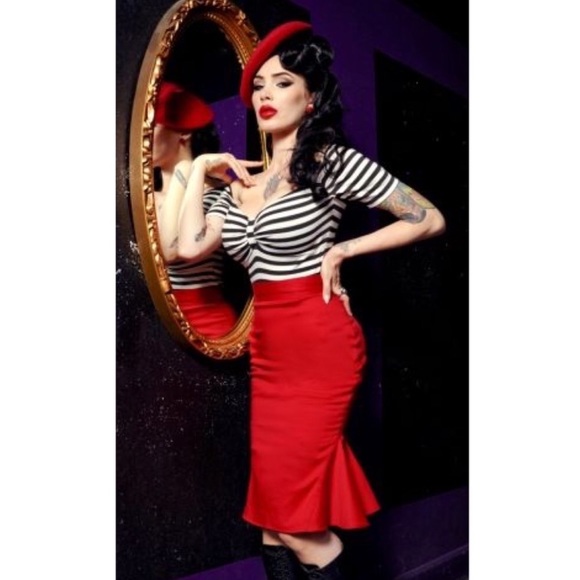 deadly dames Dresses & Skirts - Deadly Dames Red Skirt Womens Plus 2X